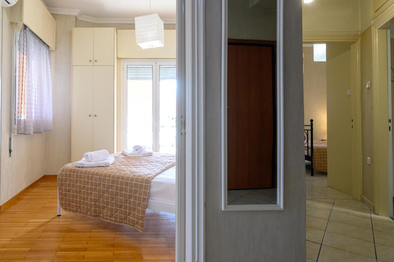 Roubini 52 Apartman Kalamáta Kültér fotó